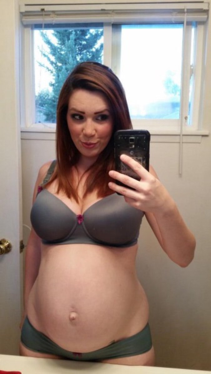 Playlists Containing Pregnant Teen Mommy Strips Down And Shows Her Horny Pussy Body And Titties