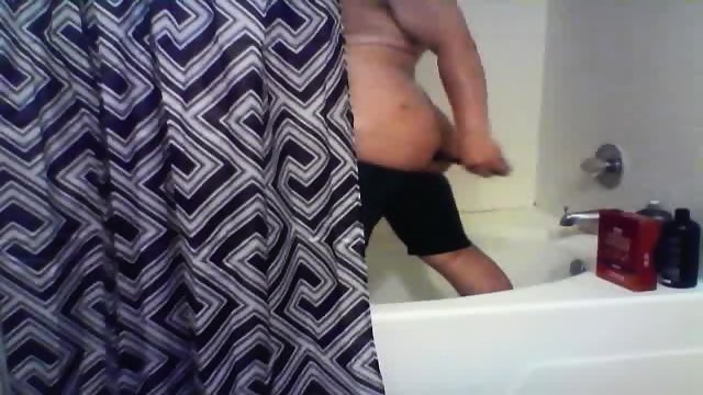 Big Booty Fucking Myself In Shower