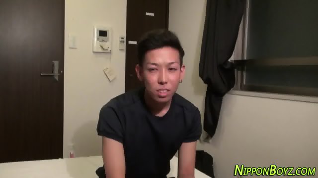 Asian twink milks himself