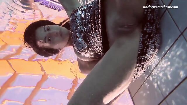 Another action with Sima Lastova in the pool