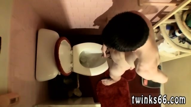 Gay man pissing penis Unloading In The Toilet Bowl