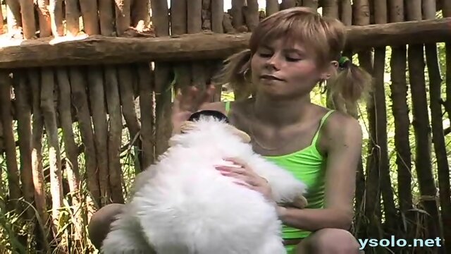 Inviting Ann is sitting on her sextoy