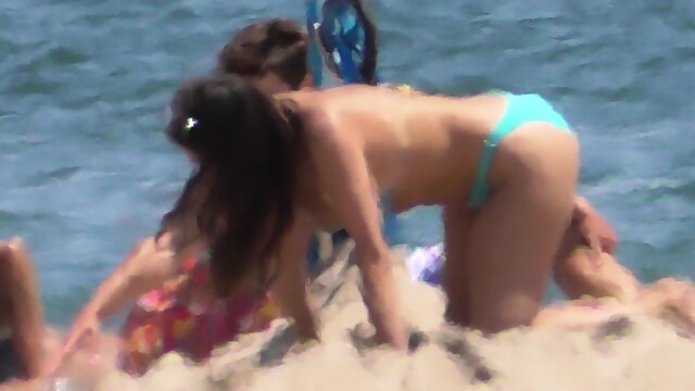 2022 Bikini Beach girls videos vol-576