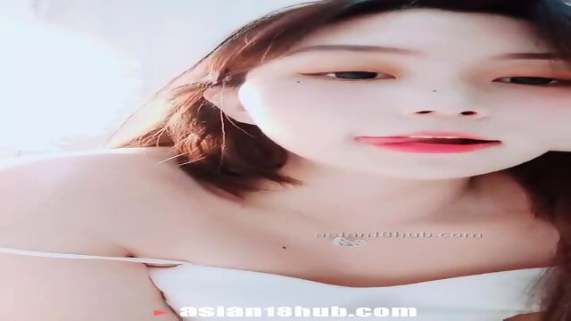 Chinese Live Girl ä½ çå¥³å¸ä»å¥³ä¸å¡å¨å°èº«ææåç¾ä¹³åå±ææé»æ¨è³æ·«æ°´çå·