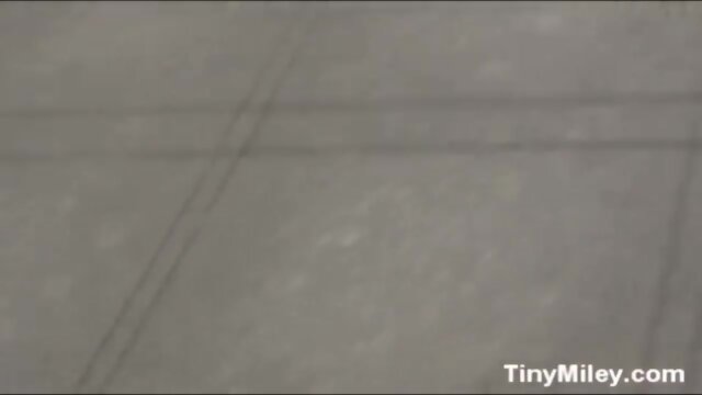 Solo teen fingers her tight wet pussy