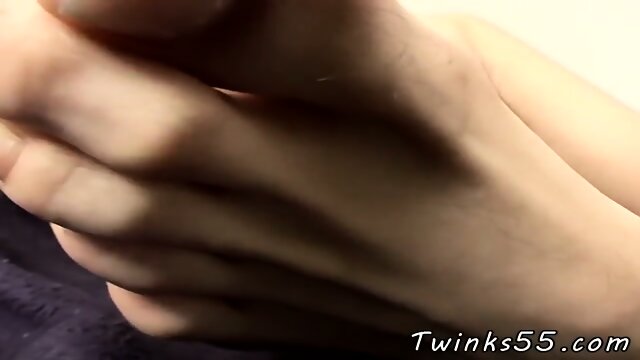 Porno foot gay Honza And His Size 11 Feet