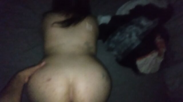 Fucking my brothers drunk chubby girlfriend while he's passed out