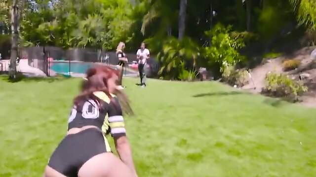 sexy friends get horny after football practice amateur squirt german tattoo