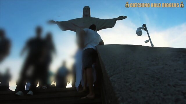 Brazilian Chick gets STUFFED by a TOURIST!!!
