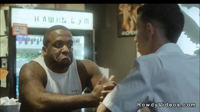 Beardy gay anal fucks new worker in the sex club