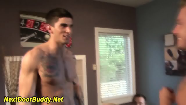 Muscled athlete spunked