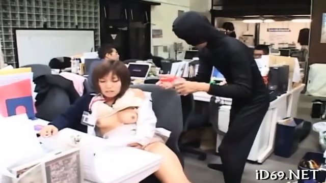 Rough and racy group banging
