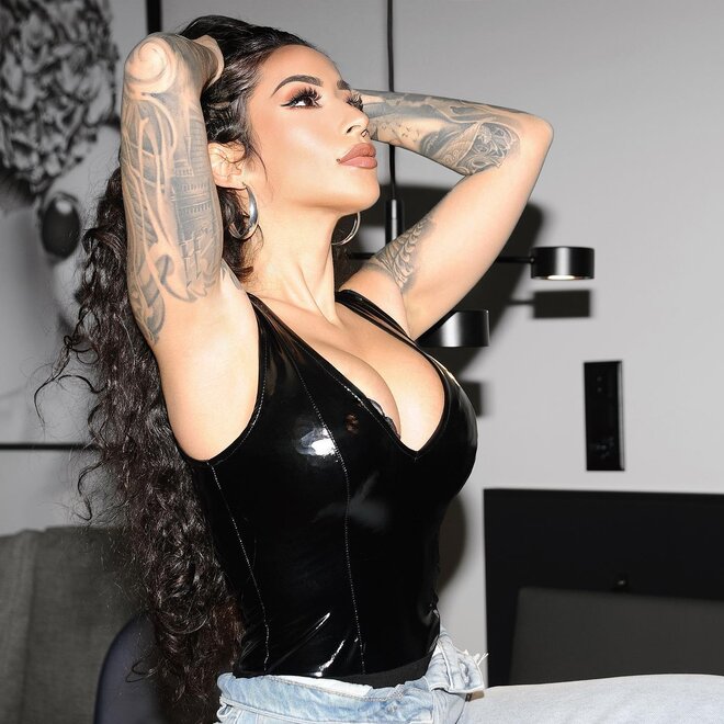 areenxs_1642957203_2757647356377755667_2210635238