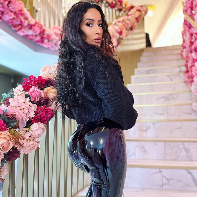 areenxs_1671123620_2993924384183994581_2210635238