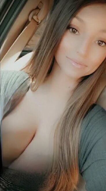 I love her tits!