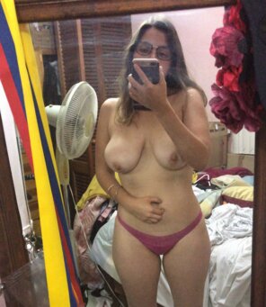 amateur photo Busty Latina slut Katy (28)