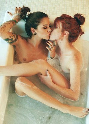 amateur-Foto In the bathtub