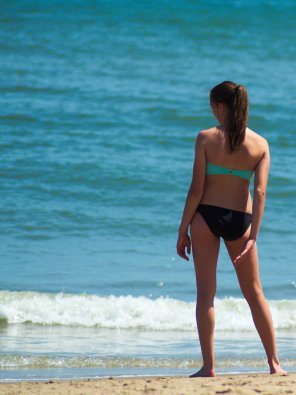 amateur-Foto People on beach Beach Bikini Vacation Photograph Clothing 