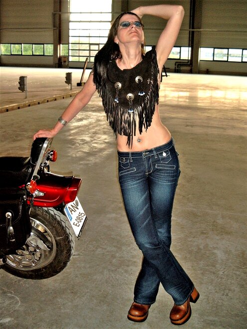 Anemone-Baiker Girl 04