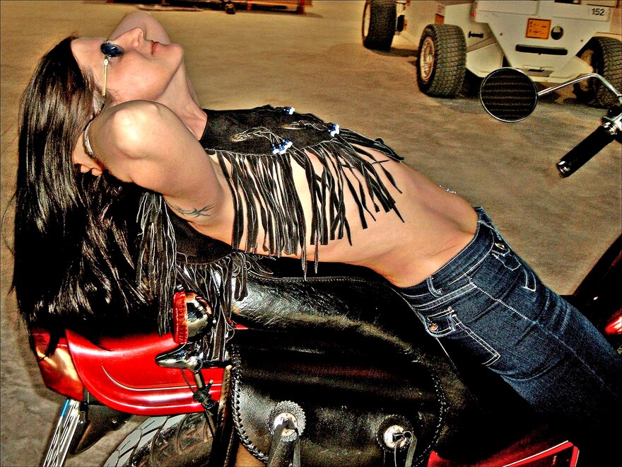 Anemone-Baiker Girl 10