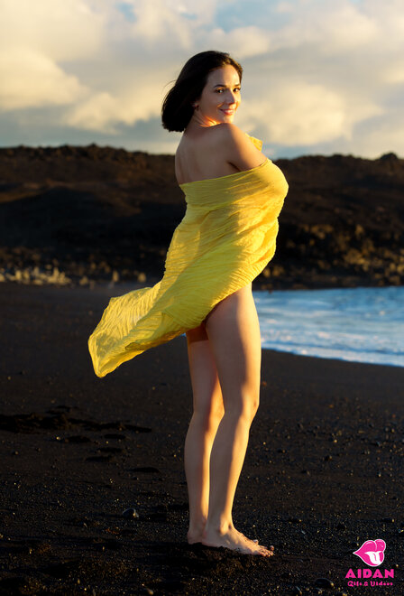 Eve Sweet - Black Sand 102