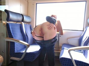 zdjęcie amatorskie On the train