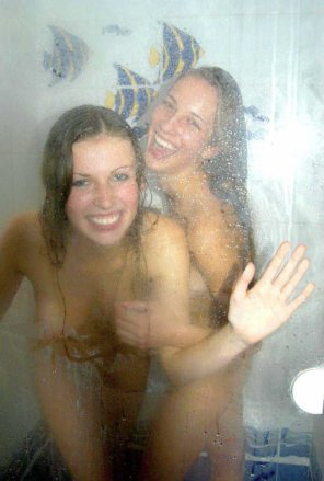 foto amadora Shower Time