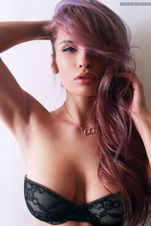 amateur photo Purple hair