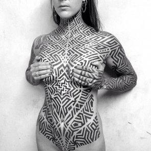 foto amatoriale Maze Tattoo