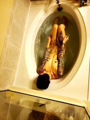foto amadora Bath Time ðŸ’¦