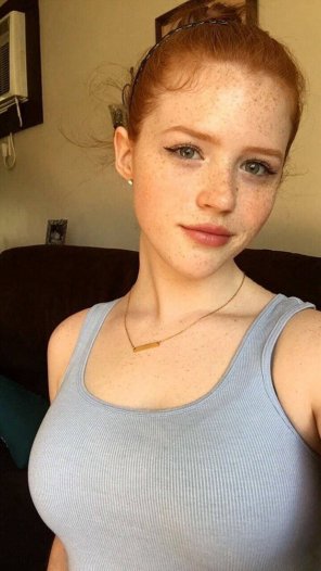 amateur-Foto Beautiful red hair and freckles