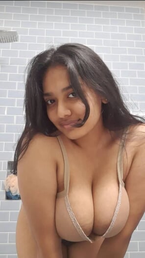 zdjęcie amatorskie Hot Indian girl
