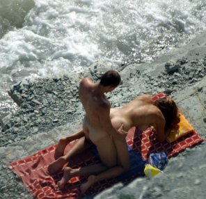 amateur-Foto lovers on beach