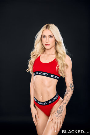 Erogenous Savvy Suxx, Dakota Lyn – BBC-Crazy Blondes Take Turns Riding A Massive Cock – 73 pics