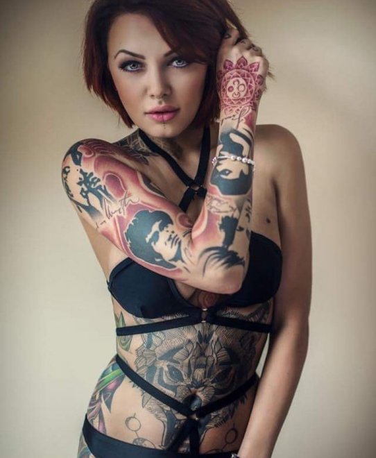 Amazing Tattoo nude