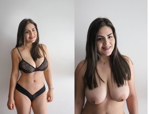 photo amateur Brunette with massive tits
