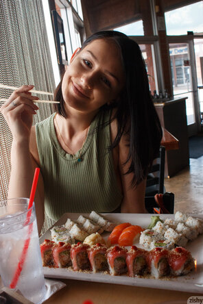 amateur pic Amanda Lane: Polish Sushi