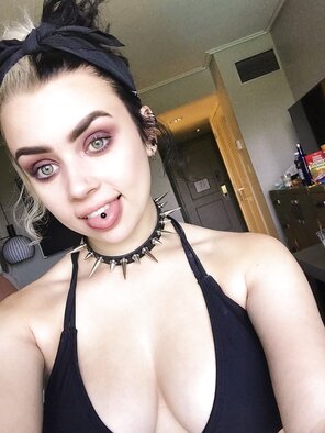 amateur pic Tumblr Goth With Big Tits