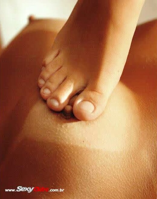 Thammy Gretchen e Júlia Paes sexy (4)