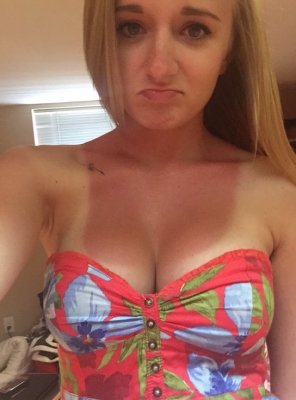 amateur-Foto Cute with Tanlines