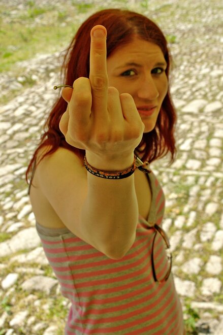 Claudi flashes her compact breas36