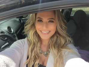 foto amadora Selfie in the car