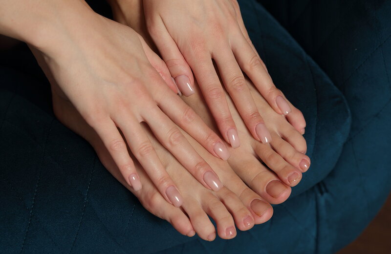 amateur photo 1000083312