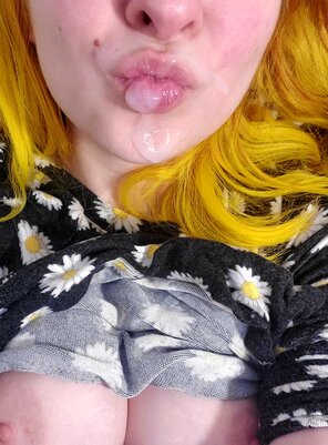 amateurfoto Cum and kiss me!