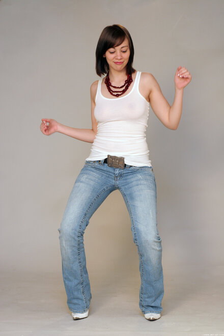 Satisfied-Artwork_DAV_six_0000