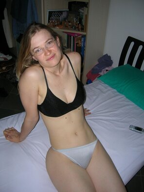 foto amadora panties-thongs-underwear-21126