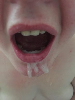amateur-Foto [OC] 'open wide and say ahhhh'