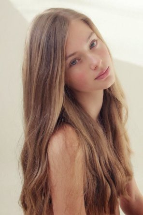 zdjęcie amatorskie If you think she is not perfect, better go to check you eyes ;)