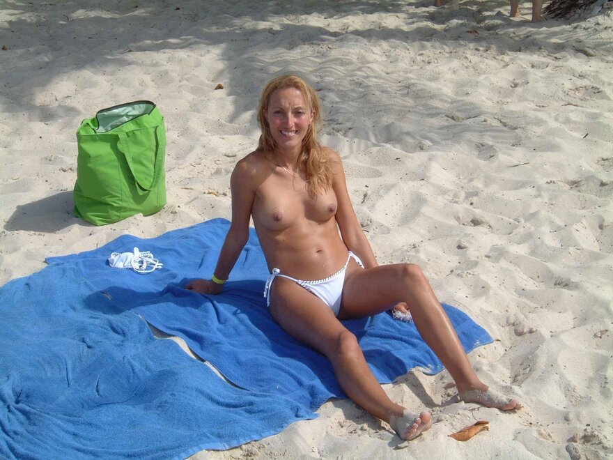 Beach 99 nude
