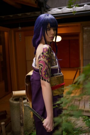 foto amadora Vinnegal-Raiden-Shogun-Kimono-5